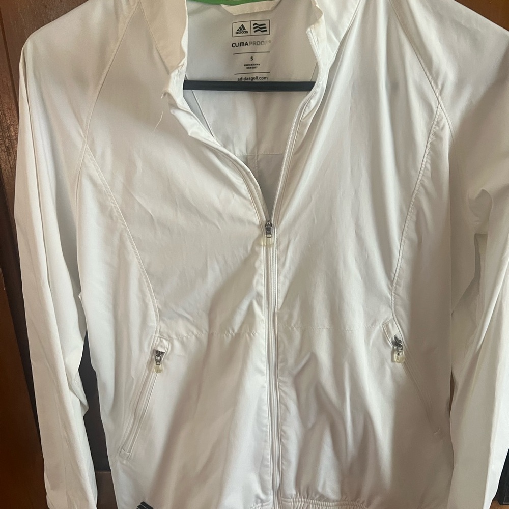 Adidas Women’s White ClimaProof Lightweight Jacket & Under Armour top sz small